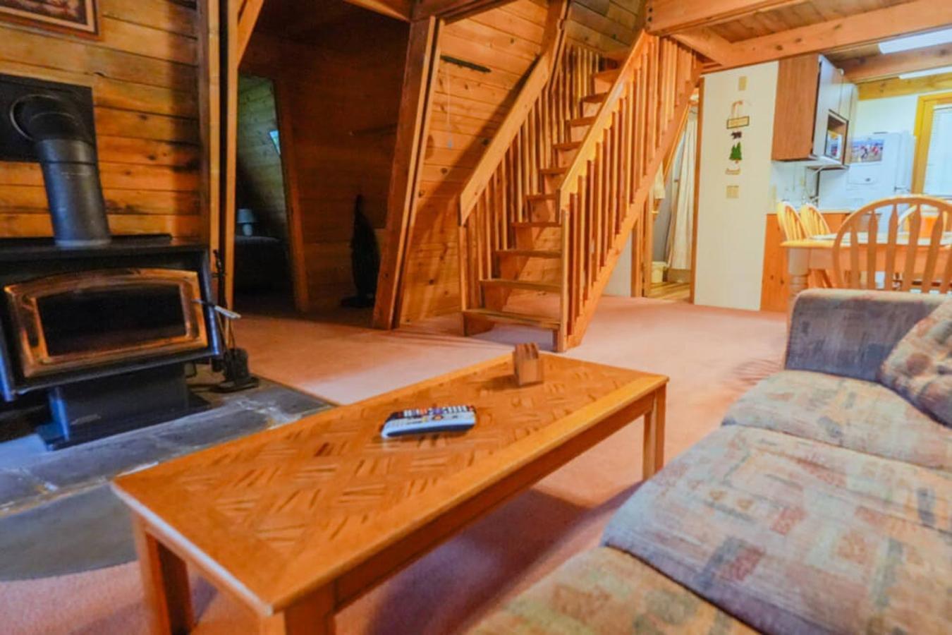 Rustic Cabin 2 - Two Bedroom Forest Lakes Estates Exteriér fotografie