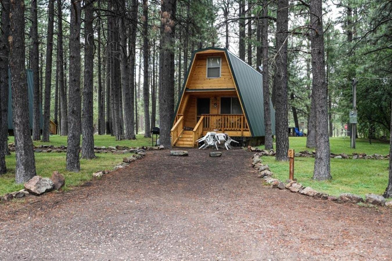 Rustic Cabin 2 - Two Bedroom Forest Lakes Estates Exteriér fotografie